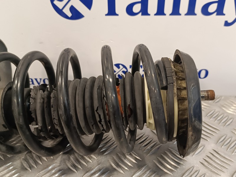 Recambio de amortiguador delantero derecho para peugeot 207 cc 1.6 16v referencia OEM IAM   