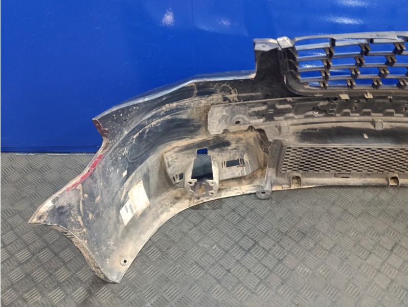 Recambio de paragolpes delantero para chrysler grand voyager 2.8 crd cat referencia OEM IAM   