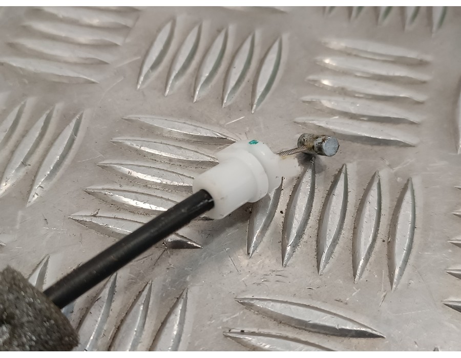 Recambio de cerradura puerta trasera izquierda para citroën c5 berlina 1.6 hdi fap referencia OEM IAM   