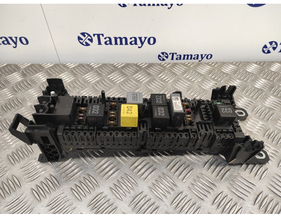 Recambio de caja reles / fusibles para mercedes-benz vito tourer (447) 2.1 cdi cat referencia OEM IAM A4479060117  