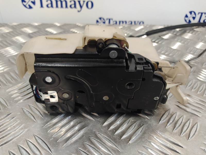 Recambio de cerradura puerta delantera izquierda para volkswagen polo (9n1) 1.4 16v referencia OEM IAM   
