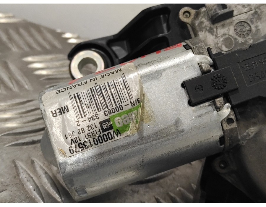 Recambio de motor limpia trasero para opel meriva b 1.7 16v cdti referencia OEM IAM W000013579  13282361