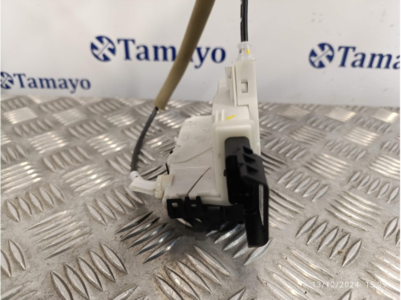 Recambio de cerradura puerta corredera derecha para peugeot partner teppe referencia OEM IAM 828423  A01862
