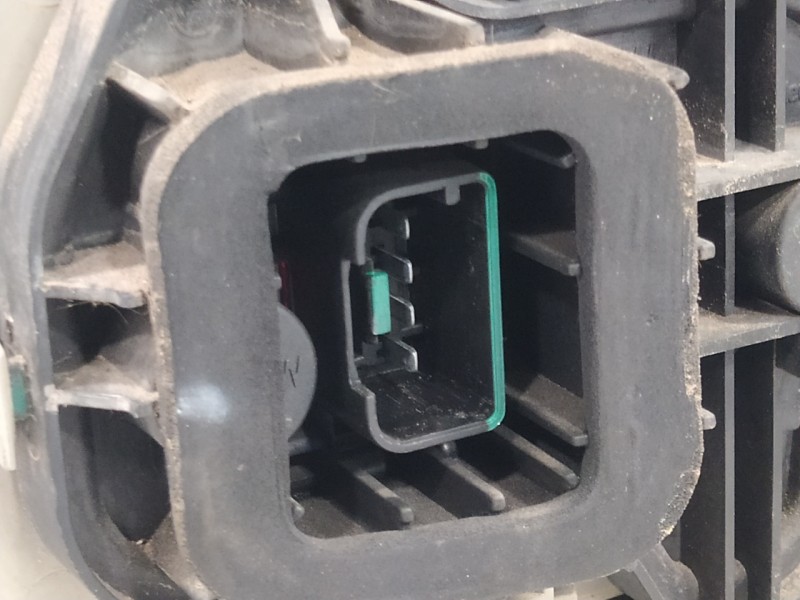 Recambio de piloto trasero izquierdo para volkswagen golf v berlina (1k1) 1.9 tdi referencia OEM IAM 1K6945095AC  89031704