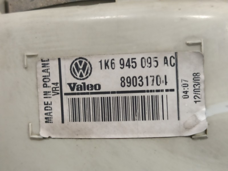 Recambio de piloto trasero izquierdo para volkswagen golf v berlina (1k1) 1.9 tdi referencia OEM IAM 1K6945095AC  89031704