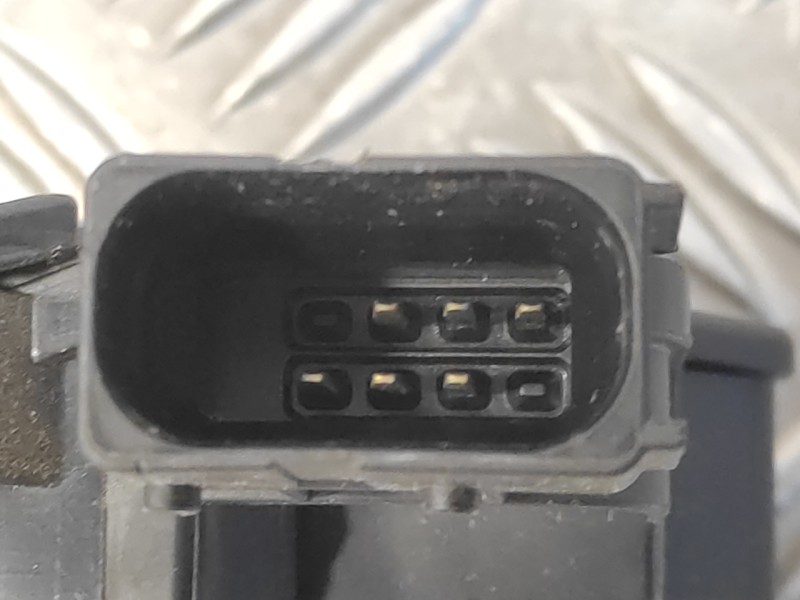 Recambio de cerradura puerta delantera izquierda para opel meriva b 1.7 16v cdti referencia OEM IAM 13258271  