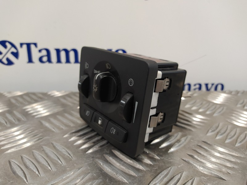 Recambio de mando luces para volvo c30 1.6 diesel cat referencia OEM IAM 30739300  