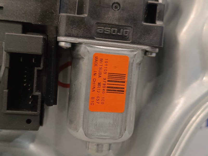 Recambio de elevalunas trasero derecho para volvo s40 berlina 1.6 diesel cat referencia OEM IAM 31264190AA  