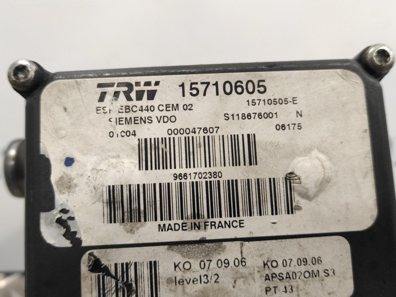 Recambio de abs para nissan atleon 3.0d referencia OEM IAM 15710605 S118676001 9661702380