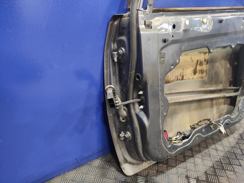 Recambio de puerta delantera derecha para ford focus c-max (cap) 1.6 tdci cat referencia OEM IAM   