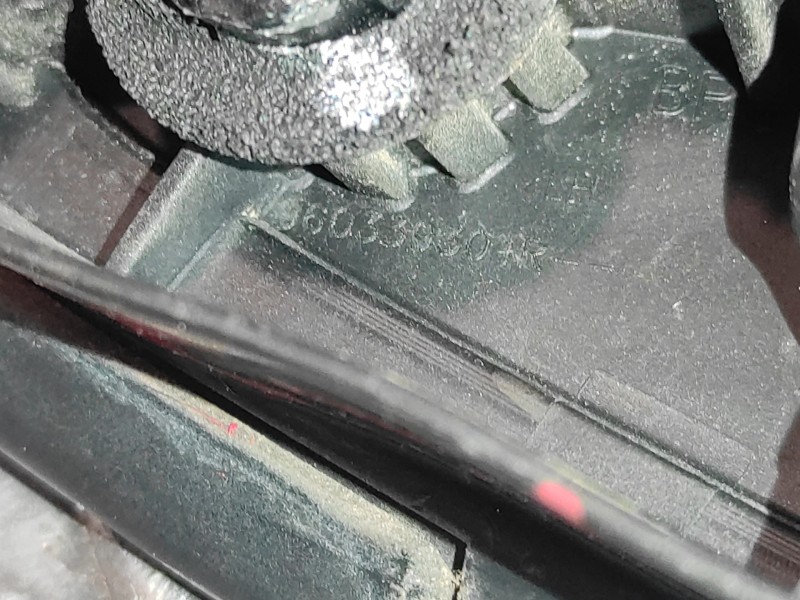 Recambio de moldura para renault clio iv 1.5 dci diesel fap referencia OEM IAM 960339301R  