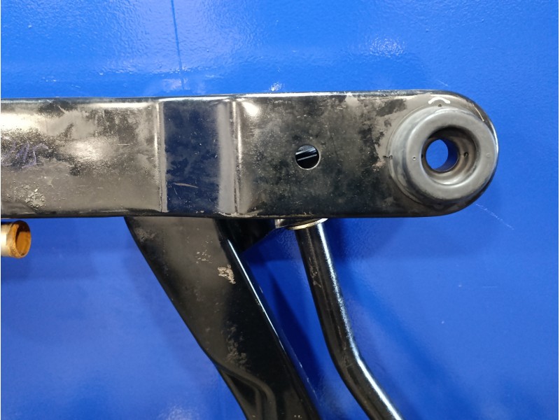 Recambio de puente delantero para kia carnival ii 2.9 crdi cat referencia OEM IAM K54A  
