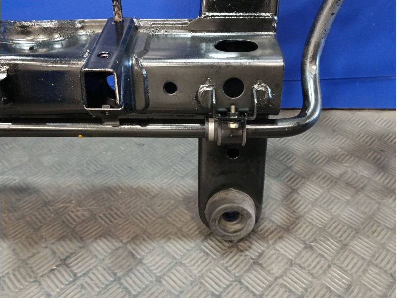 Recambio de puente delantero para kia carnival ii 2.9 crdi cat referencia OEM IAM K54A  