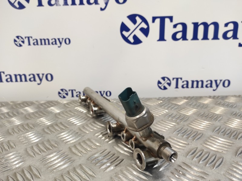 Recambio de rampa inyectora para dacia lodgy 1.2 16v tce cat referencia OEM IAM 175226637R  