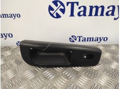 Recambio de mando elevalunas trasero derecho para kia cee´d 1.6 crdi cat referencia OEM IAM 82361AH000  