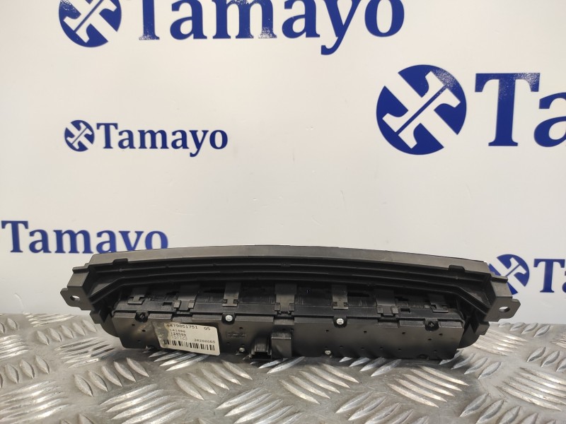 Recambio de warning para mercedes-benz vito tourer (447) 2.1 cdi cat referencia OEM IAM 4479051751  30280865