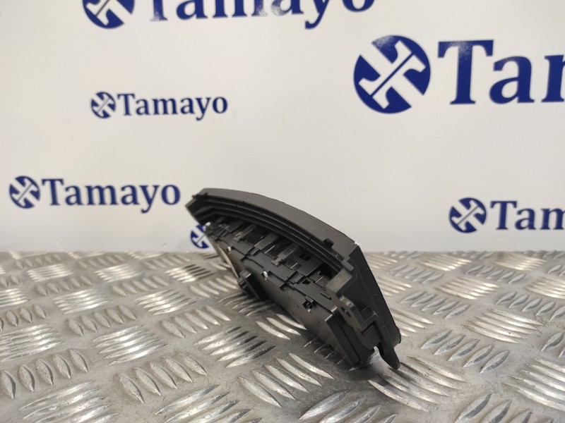 Recambio de warning para mercedes-benz vito tourer (447) 2.1 cdi cat referencia OEM IAM 4479051751  30280865