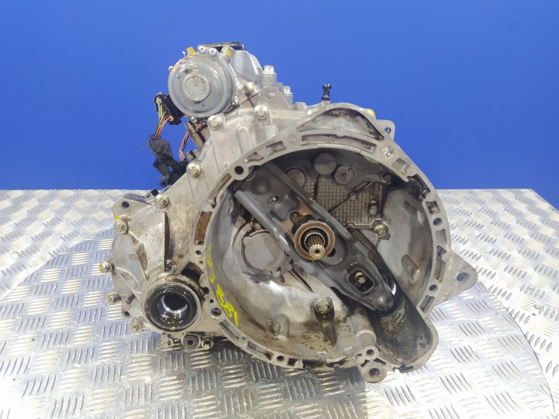 Recambio de caja cambios para smart fortwo coupe 0.8 cdi referencia OEM IAM 717483  A4513700101
