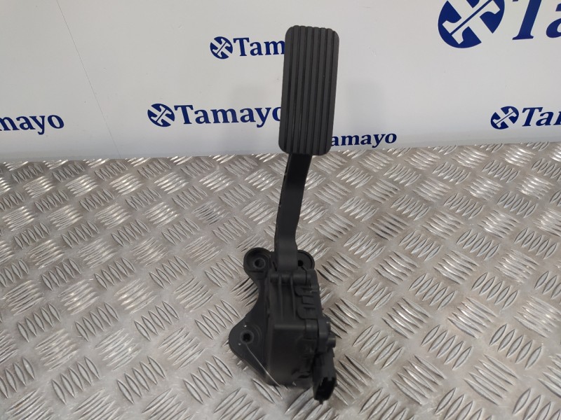 Recambio de potenciometro pedal para kia cee´d 1.6 crdi cat referencia OEM IAM 32700XXXXX  