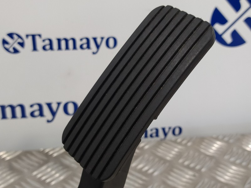 Recambio de potenciometro pedal para kia cee´d 1.6 crdi cat referencia OEM IAM 32700XXXXX  