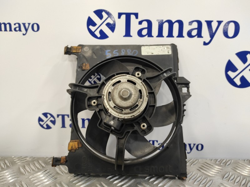Recambio de electroventilador para smart fortwo coupe 0.8 cdi referencia OEM IAM 8240541  