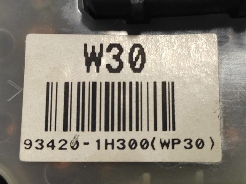 Recambio de mando limpia para kia cee´d 1.6 crdi cat referencia OEM IAM 934201H300  