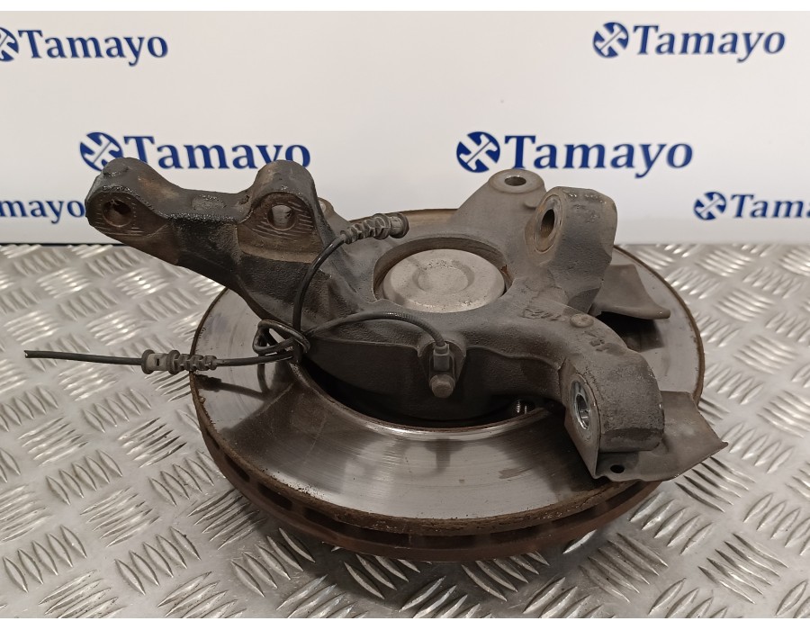 Recambio de mangueta delantera derecha para mercedes-benz vito tourer (447) 2.1 cdi cat referencia OEM IAM A4473300720  