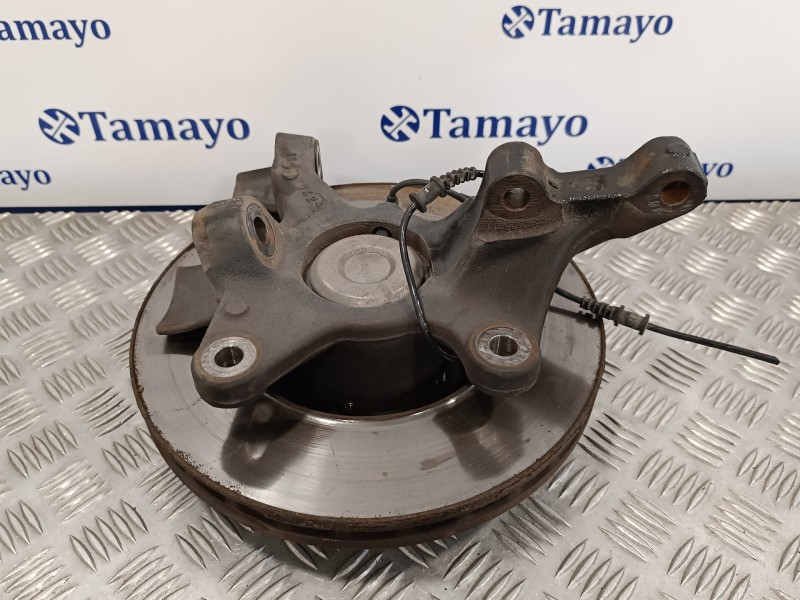 Recambio de mangueta delantera derecha para mercedes-benz vito tourer (447) 2.1 cdi cat referencia OEM IAM A4473300720  