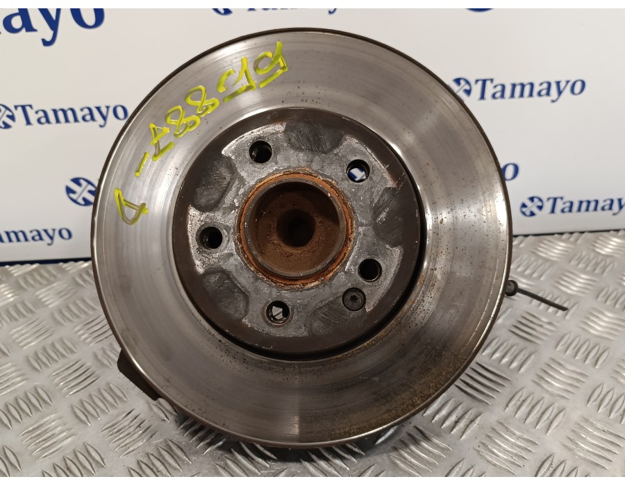Recambio de mangueta delantera derecha para mercedes-benz vito tourer (447) 2.1 cdi cat referencia OEM IAM A4473300720  