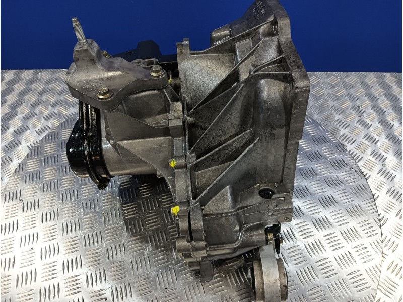 Recambio de caja cambios para ford fusion (cbk) 1.4 tdci cat referencia OEM IAM 2N1R7002VB  