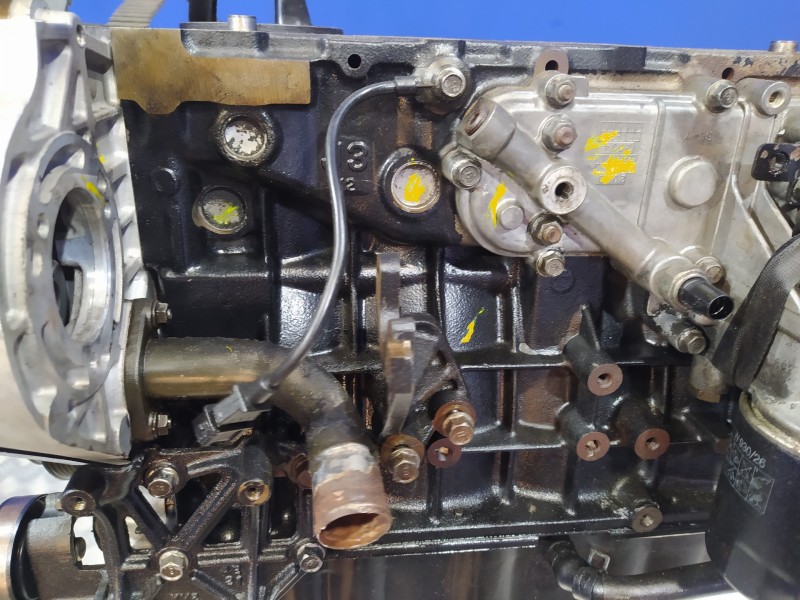 Recambio de bloque para kia carnival 2.9 crdi cat referencia OEM IAM   