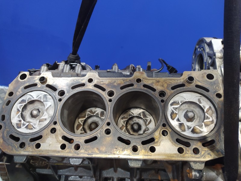 Recambio de bloque para kia carnival 2.9 crdi cat referencia OEM IAM   