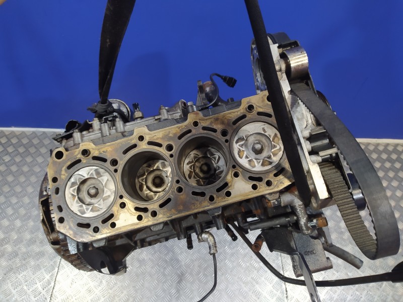 Recambio de bloque para kia carnival 2.9 crdi cat referencia OEM IAM   