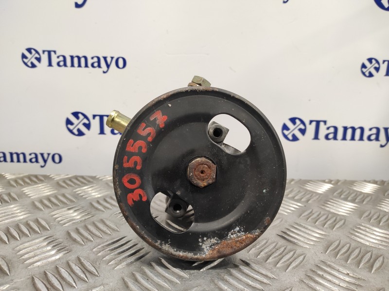 Recambio de bomba servodireccion para mitsubishi l 200 (k60t) 2.5 diesel referencia OEM IAM MR374897  5X13B580