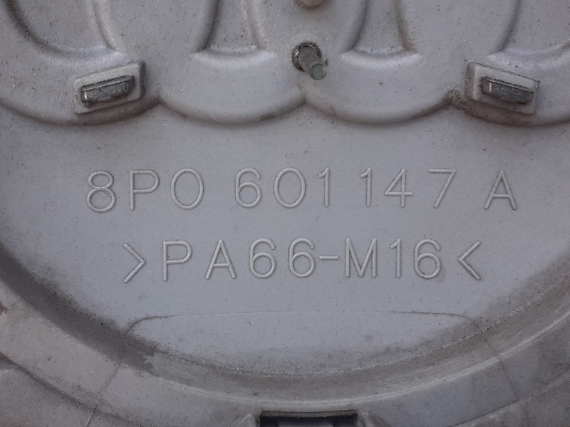 Recambio de tapacubos para audi a3 (8p) 1.4 16v tfsi referencia OEM IAM 8P0601147A  