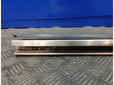 Recambio de soporte / guia puerta corredera para iveco 35s13 2.8d referencia OEM IAM    2