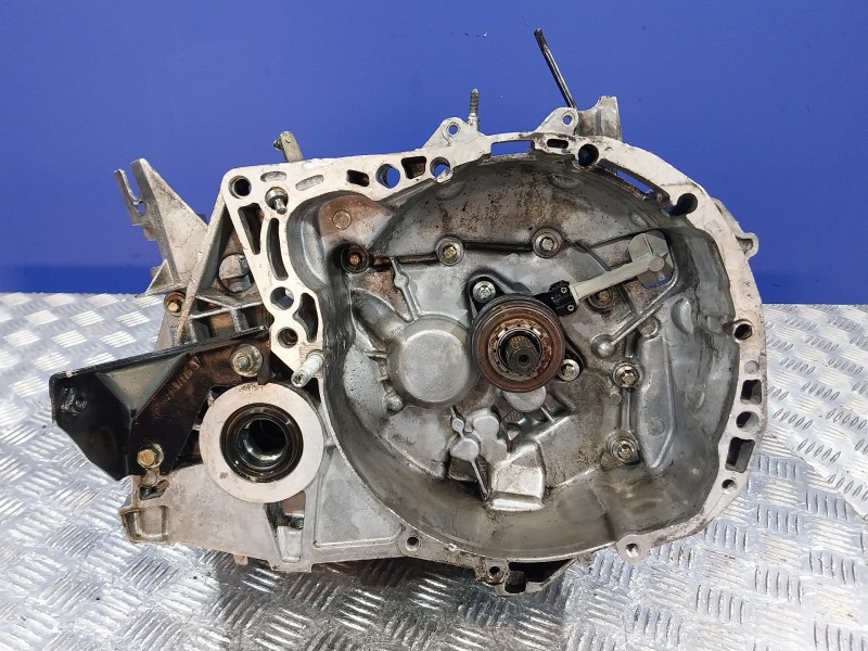 Recambio de caja cambios para renault scenic ii referencia OEM IAM JR5103  