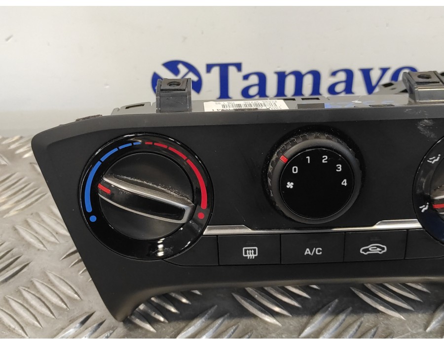 Recambio de mando calefaccion / aire acondicionado para hyundai i20 active 1.0 tgdi cat referencia OEM IAM 97250C8410  EC500ALER
