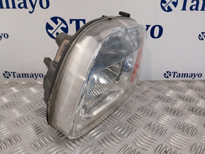 Recambio de faro izquierdo para nissan micra (k11) referencia OEM IAM 89004679  