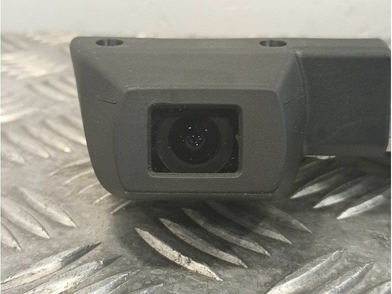 Recambio de camara trasera para subaru xv (g5) sport plus referencia OEM IAM 87501FL041 96212169 CAM202233B