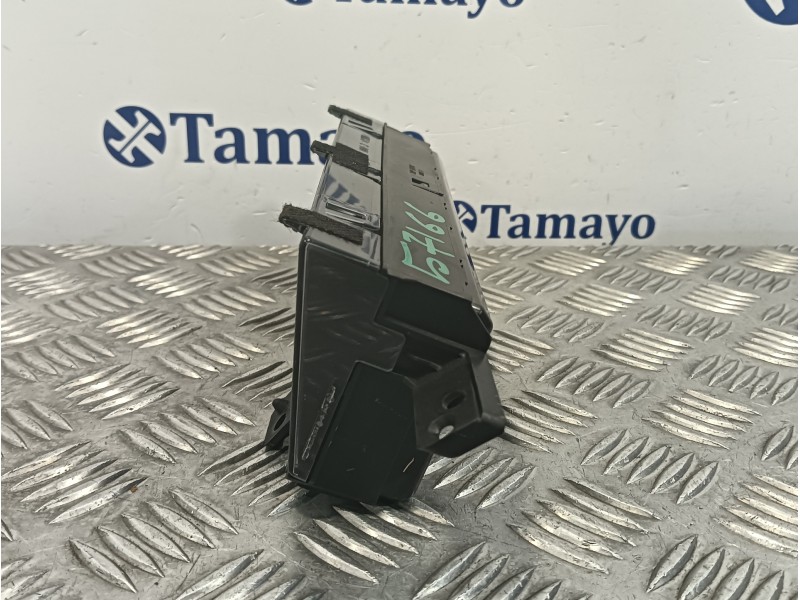 Recambio de pantalla multifuncion para subaru xv (g5) sport plus referencia OEM IAM 4622008643  85261FL