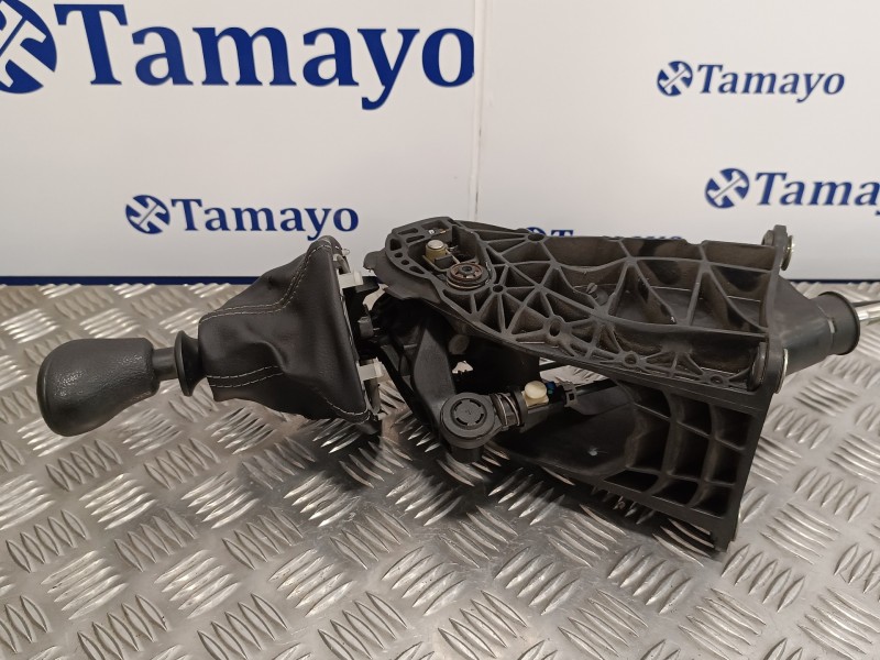 Recambio de palanca cambio para mercedes-benz vito tourer (447) 2.1 cdi cat referencia OEM IAM A4472600198  