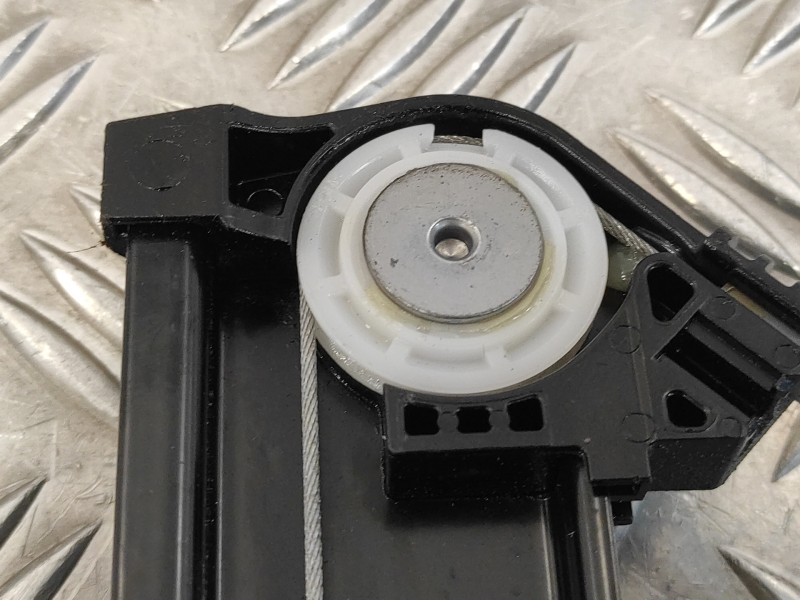 Recambio de elevalunas trasero izquierdo para cupra formentor km (fm6) referencia OEM IAM 5FA839461 0130822695 5Q0959407D