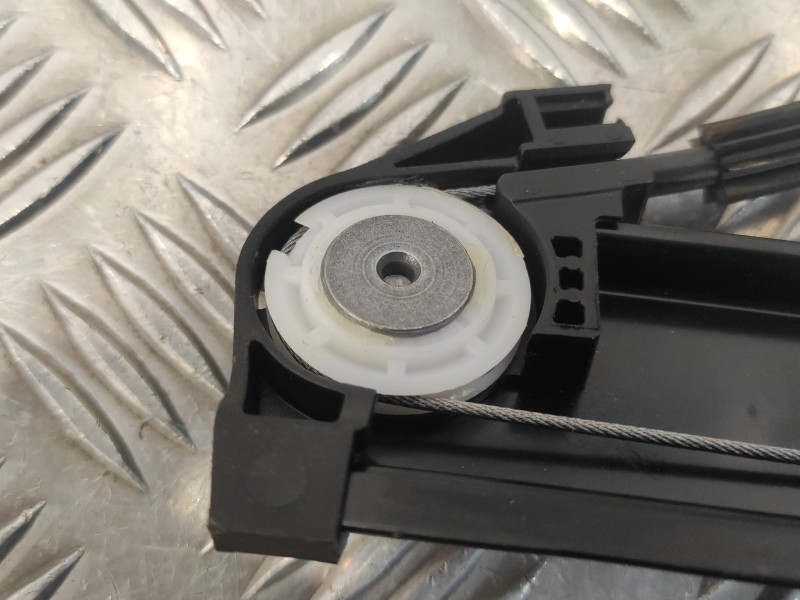 Recambio de elevalunas delantero derecho para cupra formentor km (fm6) referencia OEM IAM 5FF837462A 0130822076 5Q0959802C