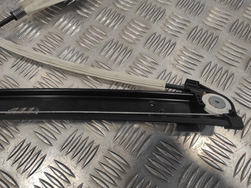 Recambio de elevalunas delantero derecho para cupra formentor km (fm6) referencia OEM IAM 5FF837462A 0130822076 5Q0959802C