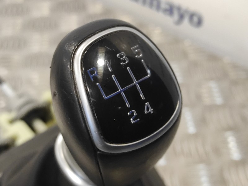 Recambio de palanca cambio para hyundai i20 active 1.0 tgdi cat referencia OEM IAM 43794C8700  
