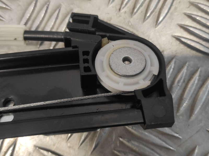 Recambio de elevalunas delantero derecho para cupra formentor km (fm6) referencia OEM IAM 5FF837462A 0130822076 5Q0959802C