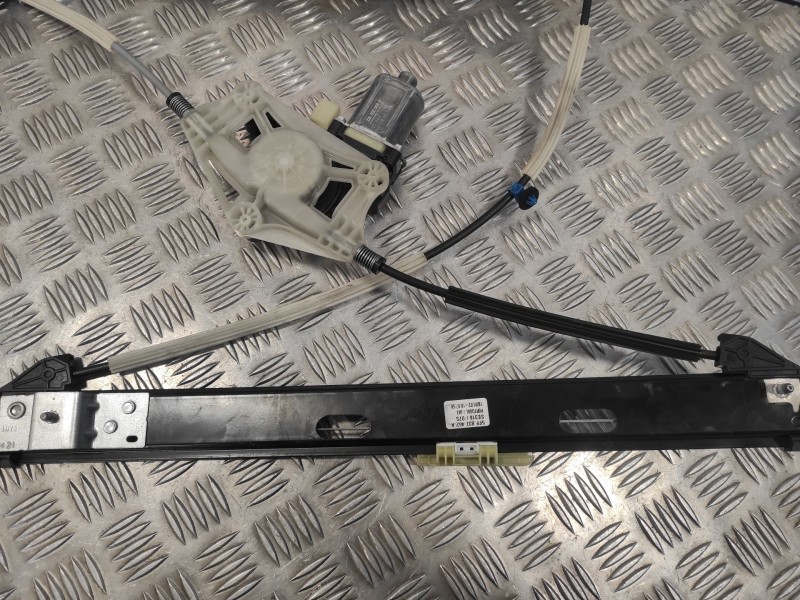 Recambio de elevalunas delantero derecho para cupra formentor km (fm6) referencia OEM IAM 5FF837462A 0130822076 5Q0959802C