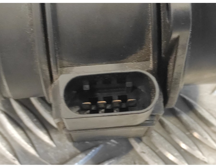 Recambio de caudalimetro para mercedes-benz clase b (w245) 2.0 cdi cat referencia OEM IAM A0000942948 1525A001 5WK97003