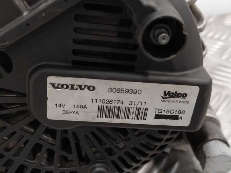 Recambio de alternador para volvo c30 1.6 diesel cat referencia OEM IAM 30659390  30659390